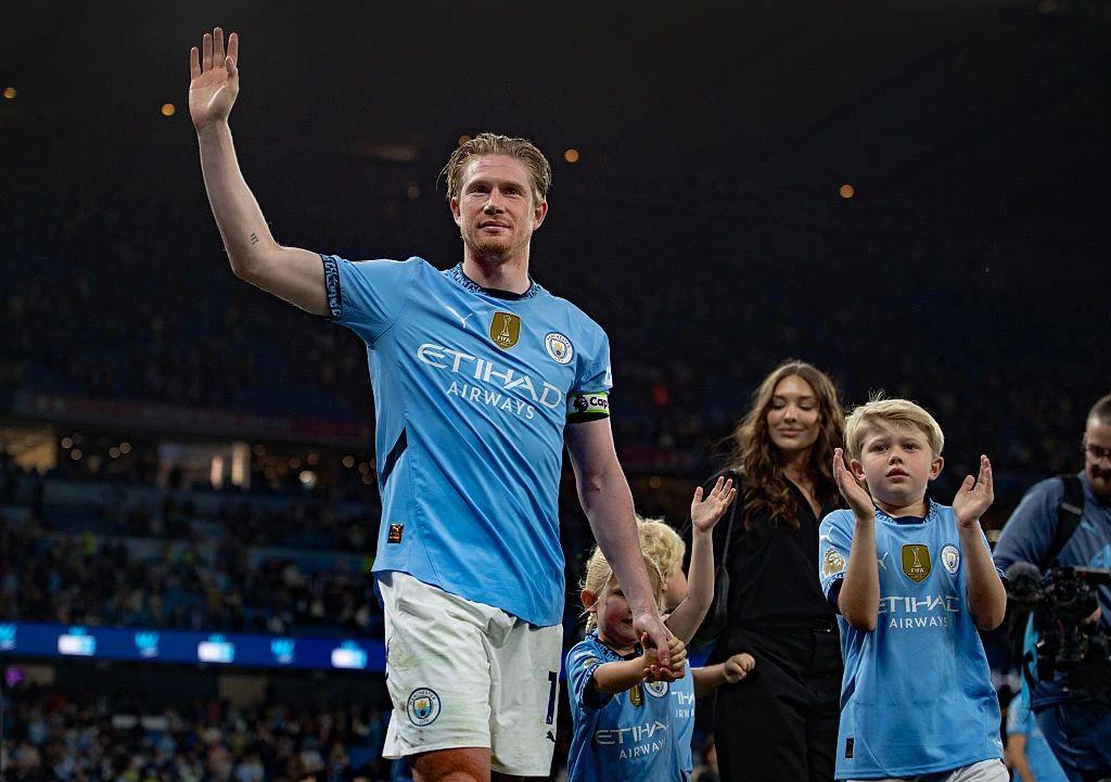 德布劳内迎来五赛季出色发挥，篮网观众热烈欢呼！